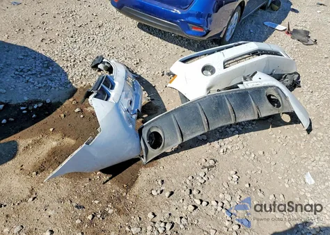 2013 Chevrolet Camaro Lt z USA, uszkodzony, nr VIN 2G1FC1E3XD9207560